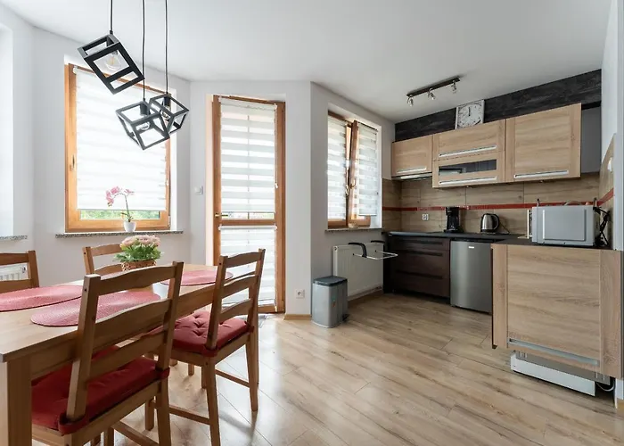 Strefa Centrum - Z Prywatnym Parkingiem - Space Apartament